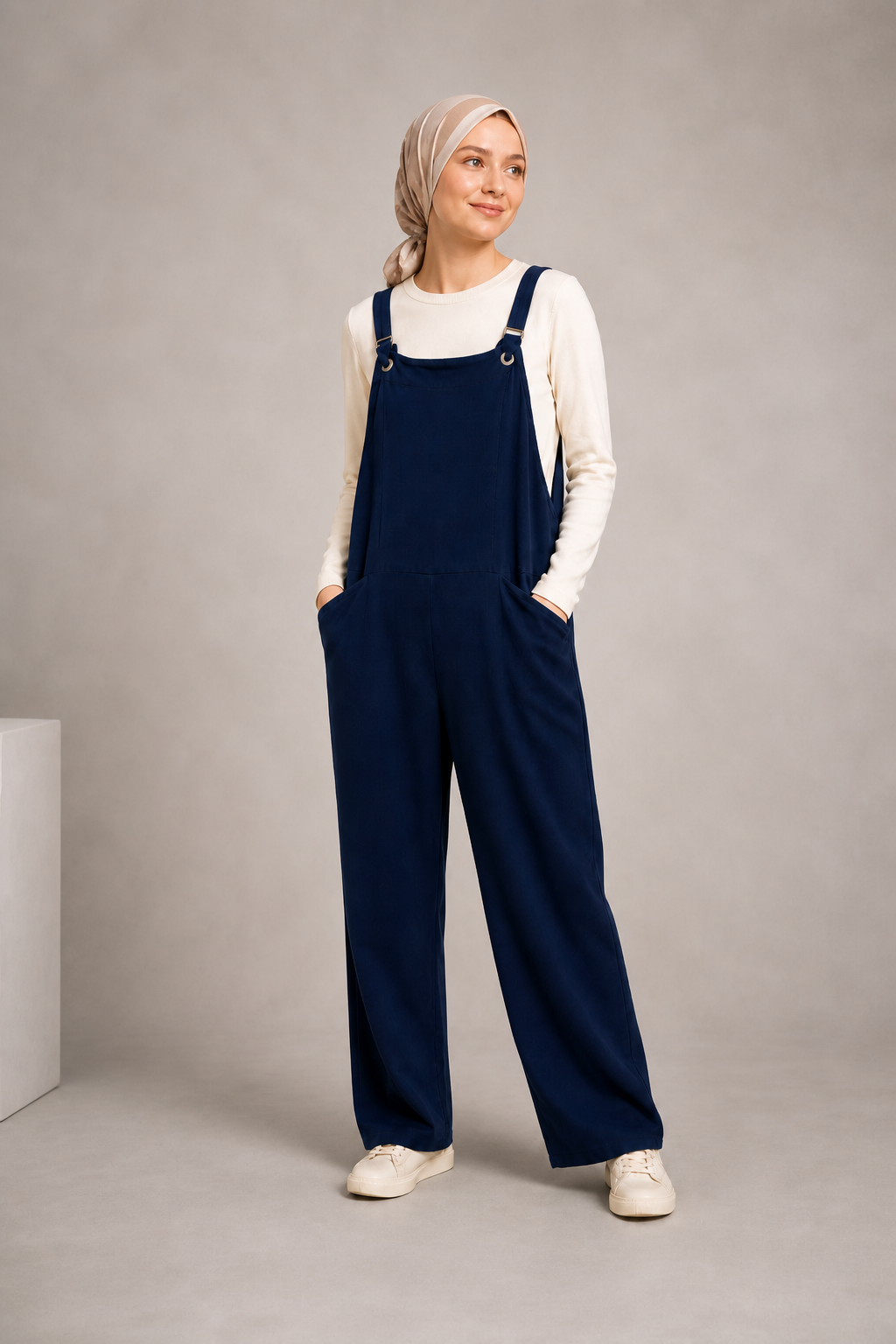 casual dungaree set